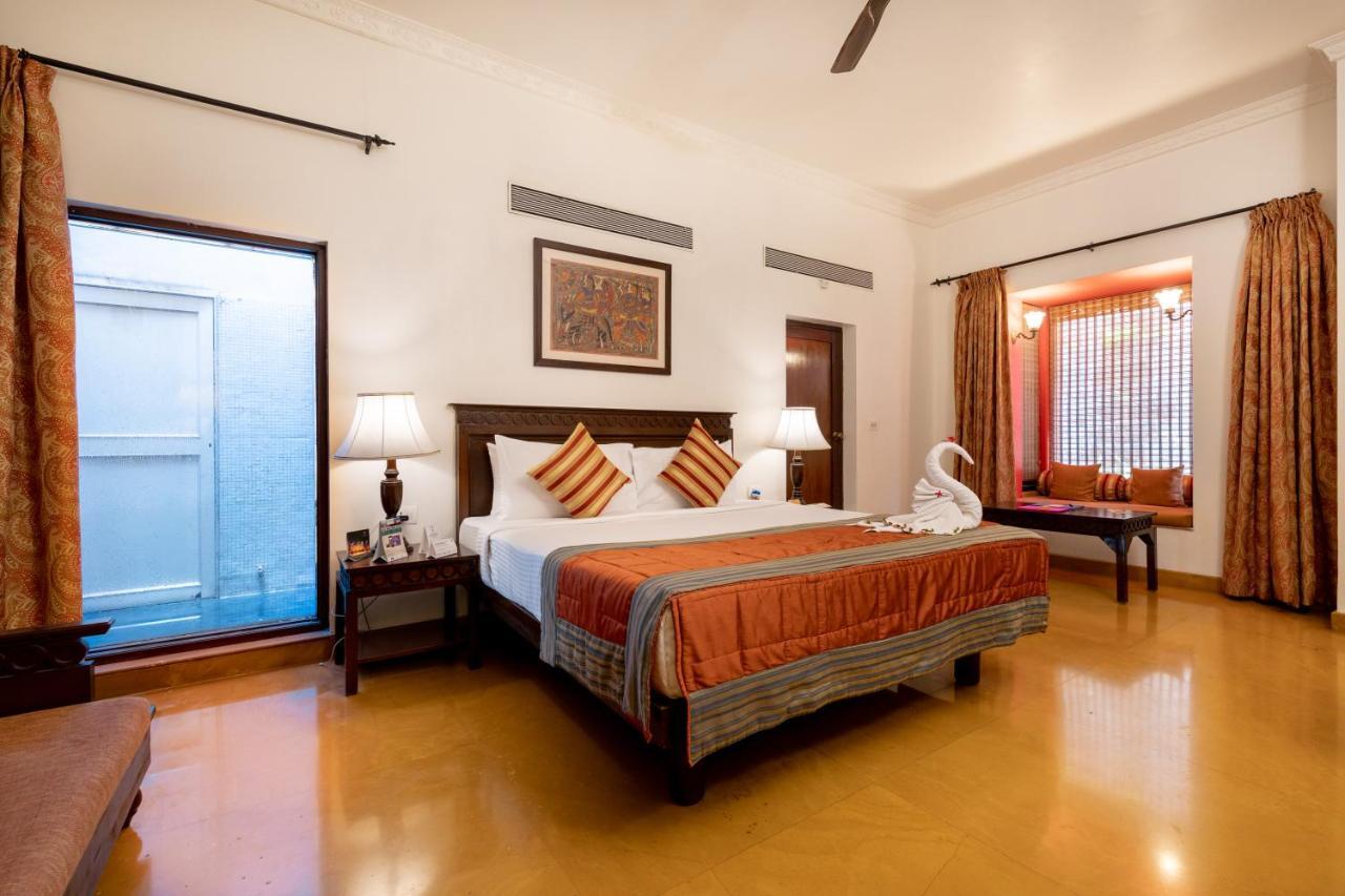 Fort Jadhavgadh -A Gadh Heritage Hotel Sasvad Esterno foto