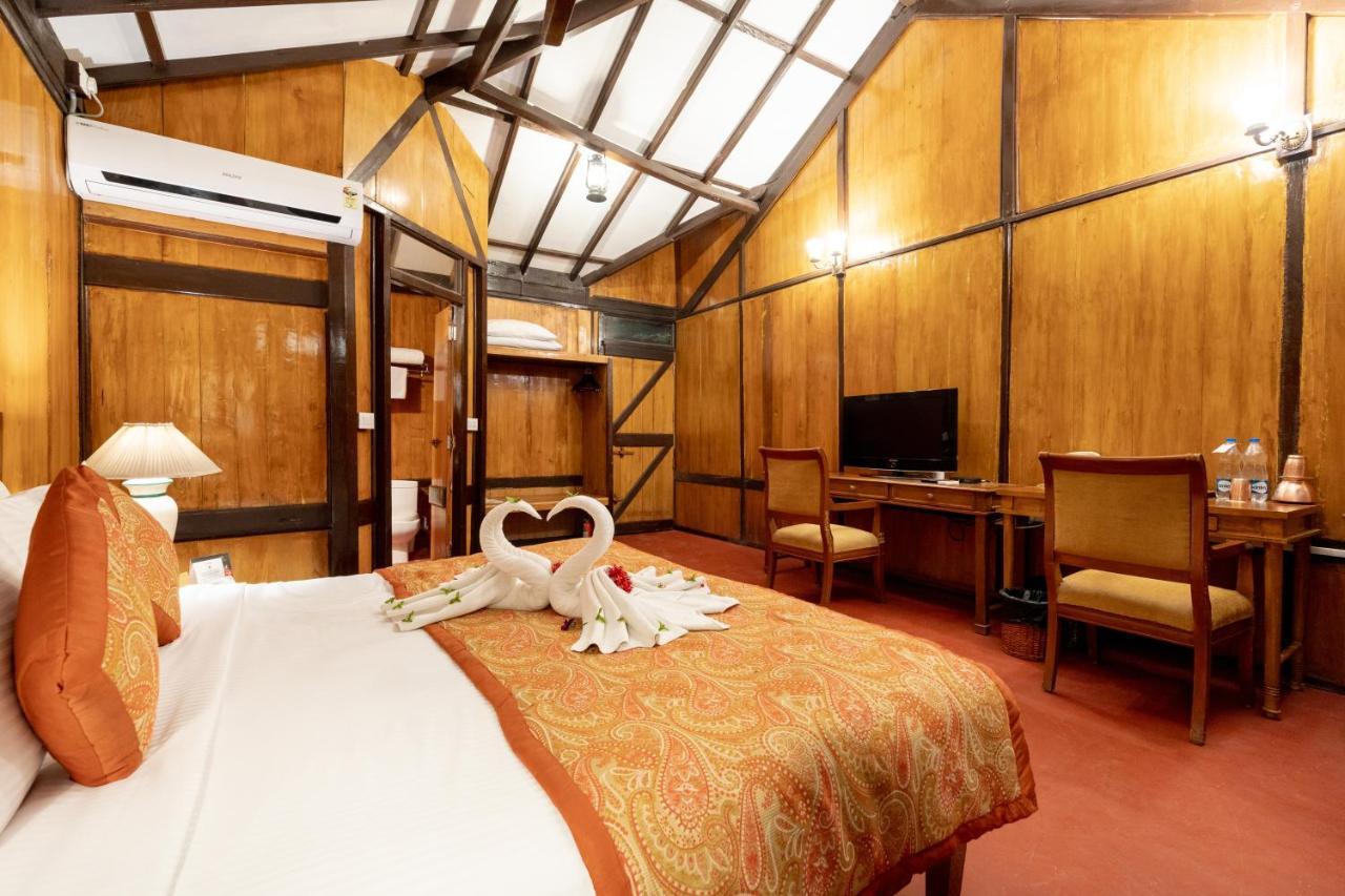 Fort Jadhavgadh -A Gadh Heritage Hotel Sasvad Esterno foto